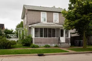 524 Division St, La Crosse, WI 54601 - Photo 1