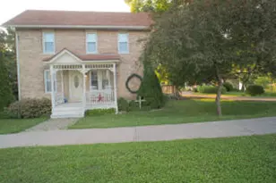 751 N Water St, Watertown, WI 53098 - Photo 1