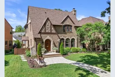 423 E Lexington Blvd, Whitefish Bay, WI 53217 - Photo 1