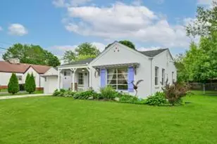 3117 N Knoll Blvd, Wauwatosa, WI 53222 - Photo 1