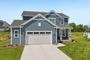 2400 Meadow Ln, Grafton, WI 53024 - Photo 1