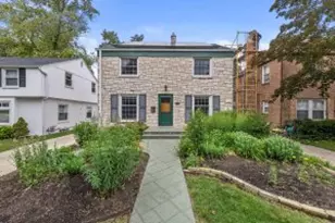 5561 N Kent Ave, Whitefish Bay, WI 53217 - Photo 1