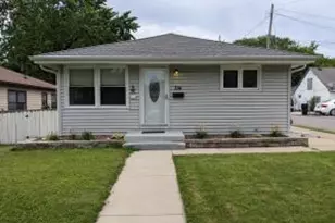 314 Coolidge Ave, Waukesha, WI 53186 - Photo 1