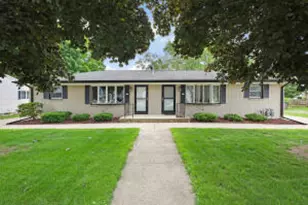 512 Randolph St, Mishicot, WI 54228 - Photo 1