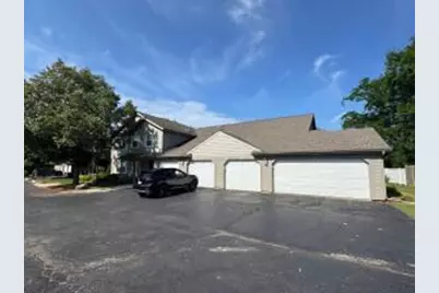 959  Dorothy Ct, Burlington, WI 53105 - Photo 1