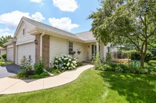 836 Sweetbriar Dr, Elkhorn, WI 53121 - Photo 1