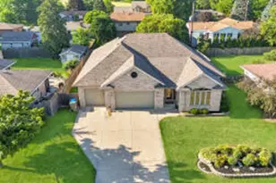 4000 86th Pl, Pleasant Prairie, WI 53142 - Photo 1