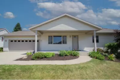 1420  Stoneridge Dr, Watertown, WI 53098 - Photo 1