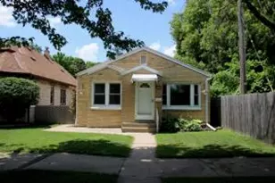 3421 S Hanson Ave, Milwaukee, WI 53207 - Photo 1