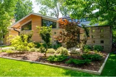 10201 W Park Ridge Ave, Wauwatosa, WI 53222 - Photo 1