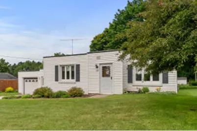 935 S Main St, Mishicot, WI 54228 - Photo 1