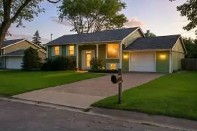 2915  Glendale Ave, La Crosse, WI 54601 - Photo 1