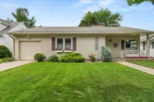 2605 Main St, La Crosse, WI 54601 - Photo 1