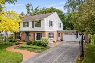 810 Kurtis Dr, Elm Grove, WI 53122 - Photo 1