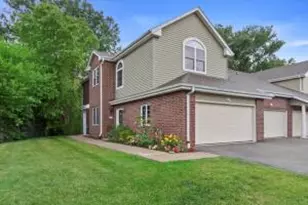 8485 S Ashbury Ln, Oak Creek, WI 53154 - Photo 1
