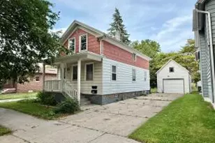 1607 N 11th St, Sheboygan, WI 53081 - Photo 1