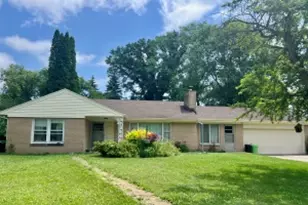 100 Joanne Dr, Brookfield, WI 53005 - Photo 1