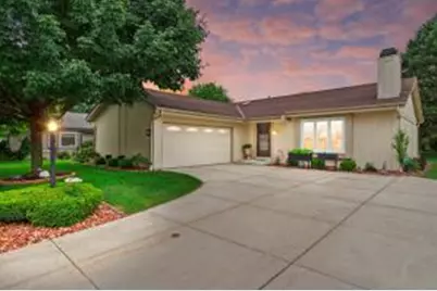 3624 W Honey Tree Ln, Greenfield, WI 53221 - Photo 1