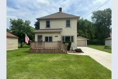 2119  Northwestern Ave, West Bend, WI 53090 - Photo 1