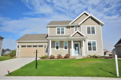 N53W19954  Kingair Dr, Menomonee Falls, WI 53051 - Photo 1