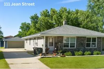111  Jean St #113, Oconomowoc, WI 53066 - Photo 1