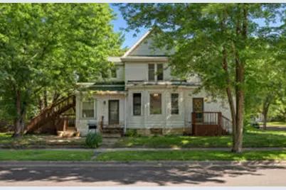 1128  6th St, La Crosse, WI 54601 - Photo 1