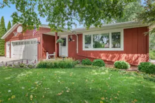 3805 Highcliff Ct, Sheboygan, WI 53083 - Photo 1