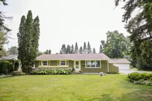 26731 Katherine St, Racine, WI 53185 - Photo 1