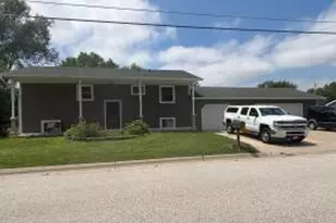 816 Clay St, Watertown, WI 53098 - Photo 1