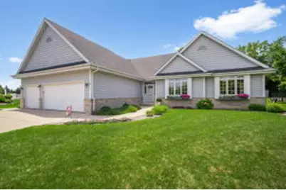 W134N6811  Wild Rose Ct, Menomonee Falls, WI 53051 - Photo 1