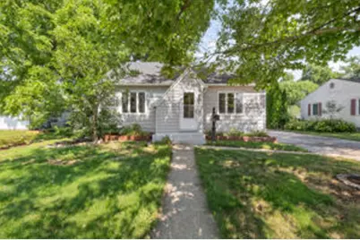 619 S Main St, Oconomowoc, WI 53066 - Photo 1