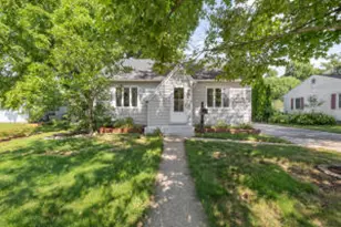 619 S Main St, Oconomowoc, WI 53066 - Photo 1