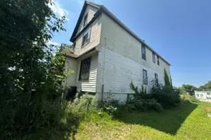 1429 N 26th St, Milwaukee, WI 53205 - Photo 1