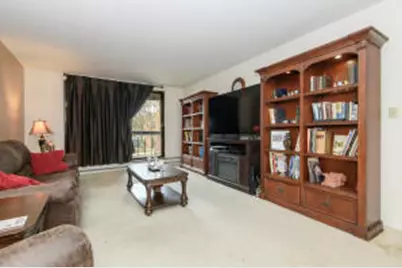 4215 N 100th St, Milwaukee, WI 53222 - Photo 1