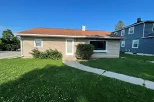 2811 N 11th St, Sheboygan, WI 53083 - Photo 1