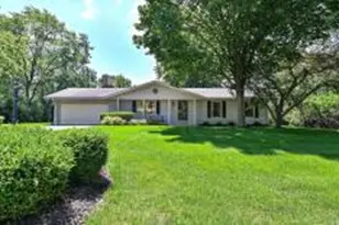 2311 W Chestnut Rd, Mequon, WI 53092 - Photo 1