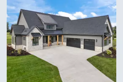 3560 W Pine View Ct, Mequon, WI 53097 - Photo 1