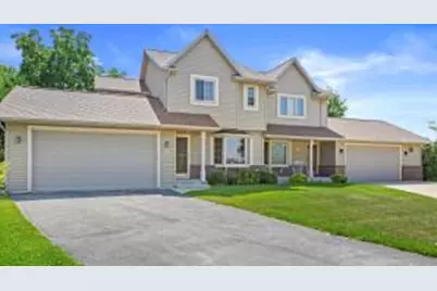 N167W21081  Scot Ct, Jackson, WI 53037 - Photo 1