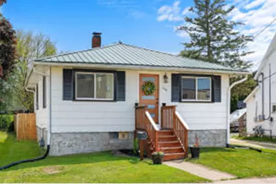 524  Williams St, Tomah, WI 54660 - Photo 1