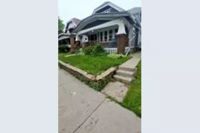 2224 S 33rd St, Milwaukee, WI 53215 - Photo 1