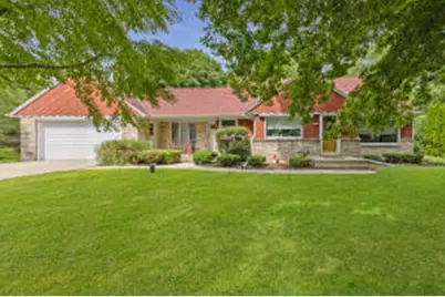 10039 N Sunnycrest Dr, Mequon, WI 53092 - Photo 1