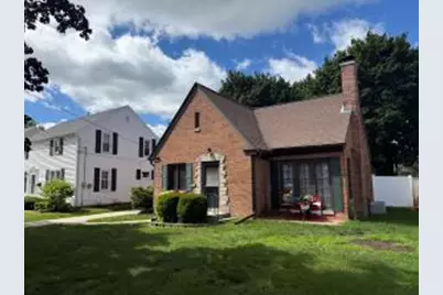 1114  Fairmont Ln, Manitowoc, WI 54220 - Photo 1