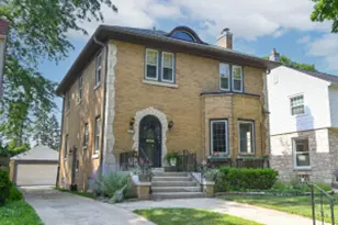 2829 N Hartung Ave, Milwaukee, WI 53210 - Photo 1