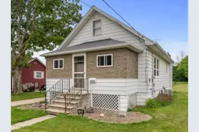 1423  Glenwood St, Two Rivers, WI 54241 - Photo 1