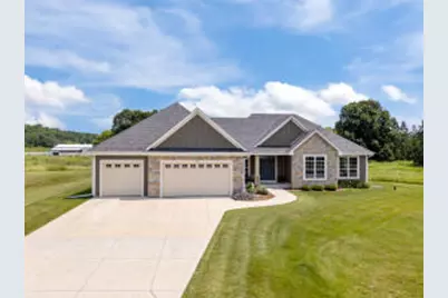 286  Nagel Ln, Richfield, WI 53017 - Photo 1