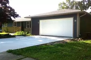 354 Roosevelt St, Valders, WI 54245 - Photo 1