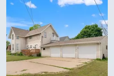 1001 N 8th St, Manitowoc, WI 54220 - Photo 1