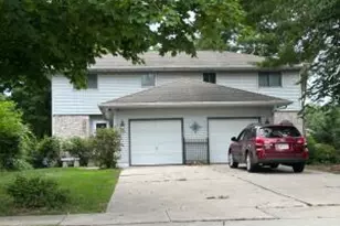 1210 Williams St, Lake Geneva, WI 53147 - Photo 1