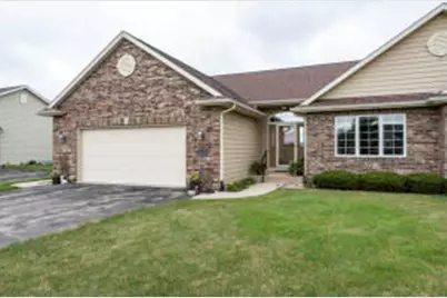 8952  62nd Ave, Pleasant Prairie, WI 53158 - Photo 1