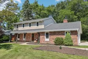 1116 W Montclaire Ave, Glendale, WI 53217 - Photo 1